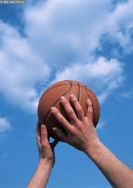 克雷桑的身体真这么壮吗？#足球